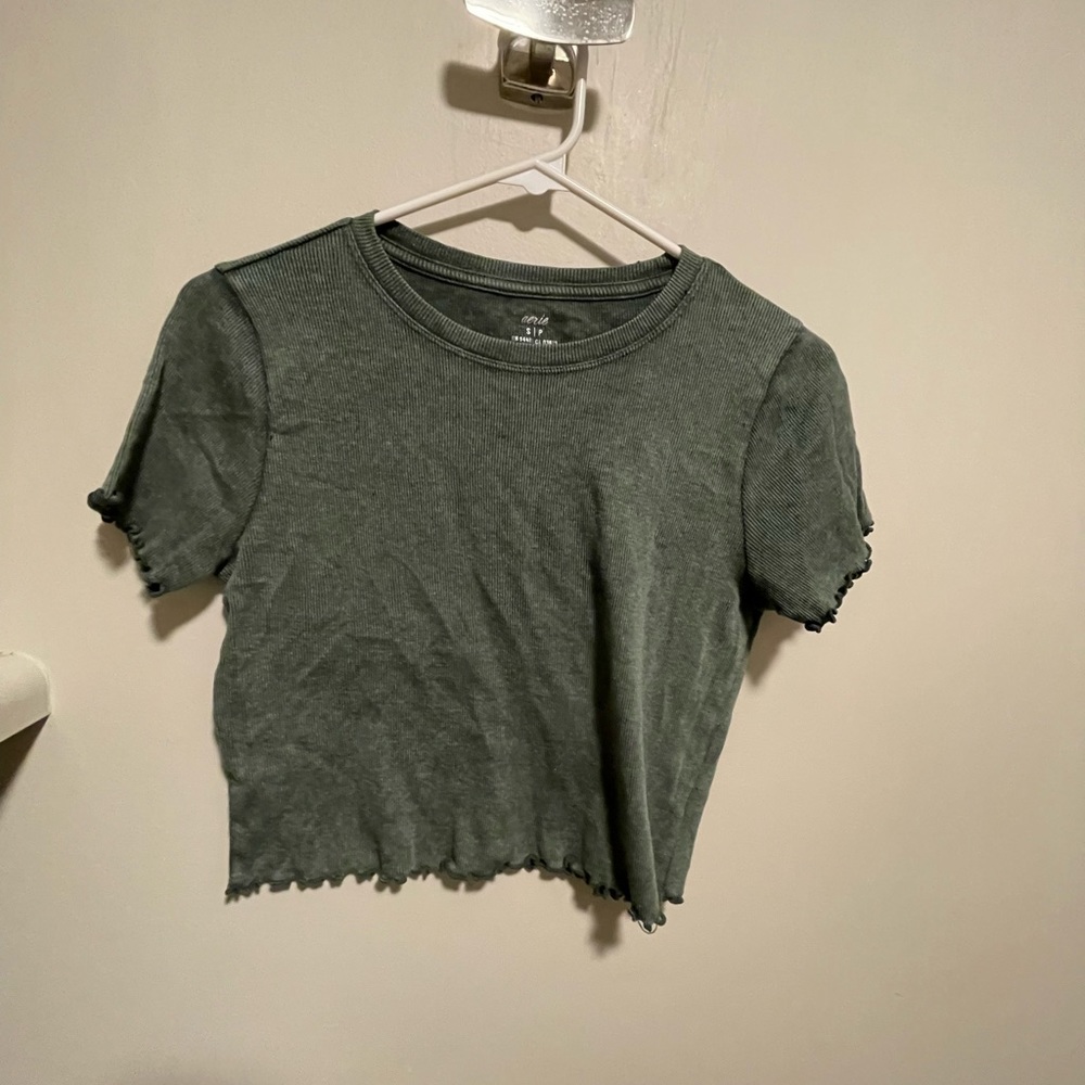 Crop top